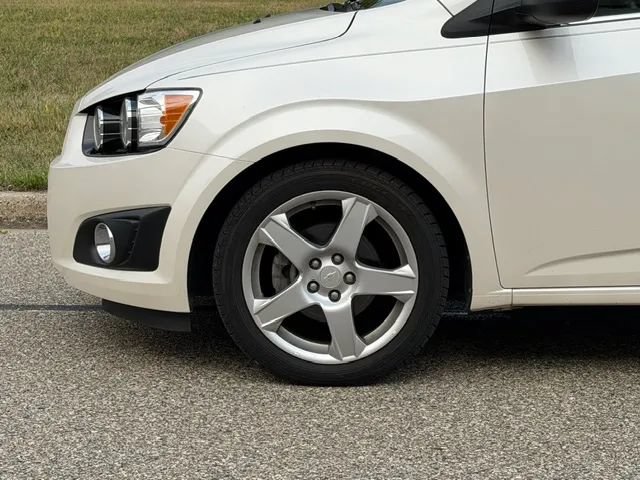Used 2013 Chevrolet Sonic LTZ FWD image 29