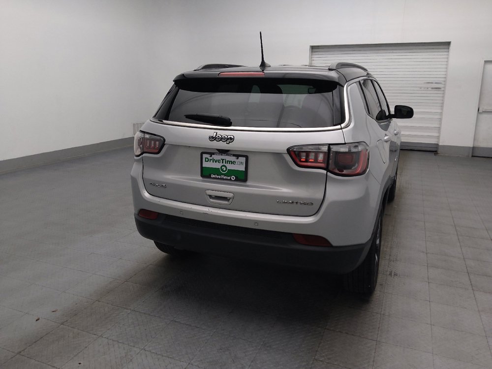 Used 2025 Jeep Compass Limited AWD/4WD image 7