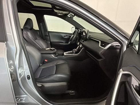 Used 2024 Toyota RAV4 XSE w/ Advanced Technology Package AWD/4WD image 36