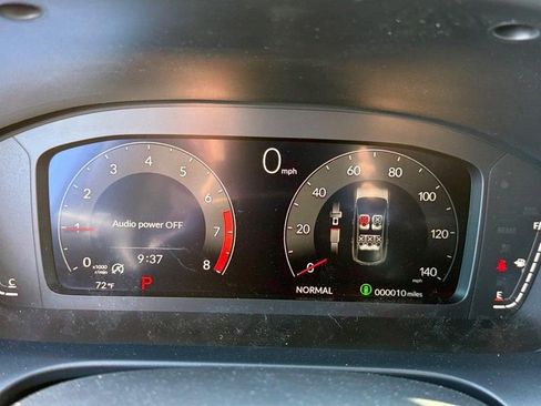 Certified 2025 Acura ADX A-Spec image 13