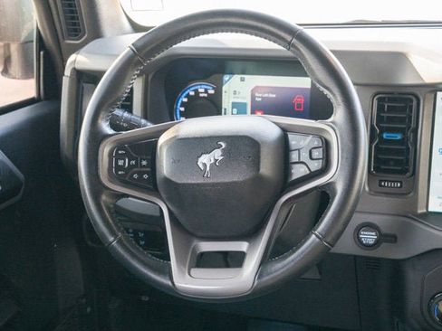 Used 2024 Ford Bronco Black Diamond image 29