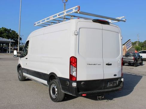 Used 2023 Ford Transit 250 Medium Roof image 7
