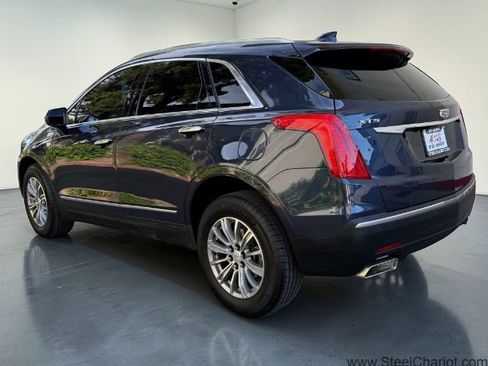 Used 2018 Cadillac XT5 Luxury w/ Driver Awareness Package FWD image 4