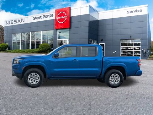 Certified 2024 Nissan Frontier SV image 1
