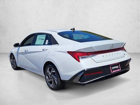 New 2026 Hyundai Elantra Limited FWD image 9