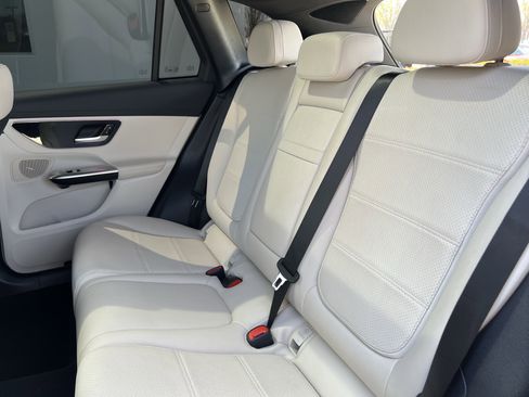 Certified 2024 Mercedes-Benz GLC 300 300 image 32