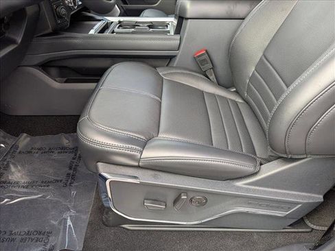 New 2026 Ford F250 Platinum w/ Tremor Off-Road Package image 4