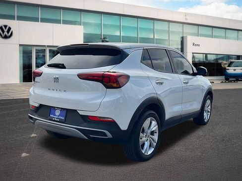 Used 2024 Buick Encore GX Preferred w/ Comfort Package AWD/4WD image 5