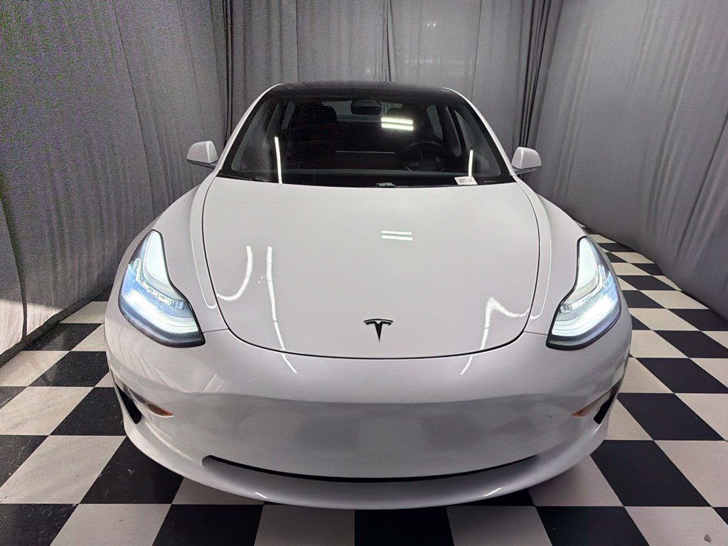 Used 2019 Tesla Model 3 Standard Range RWD image 2