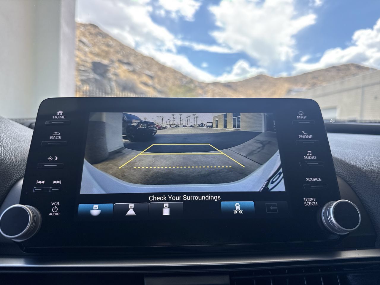 Used 2021 Honda Accord Touring image 15