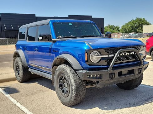 Used 2021 Ford Bronco First Edition AWD/4WD image 4