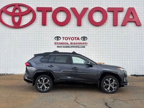 New 2025 Toyota RAV4 XSE image 4