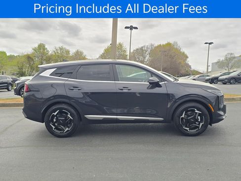 New 2026 Kia Sportage EX FWD image 2