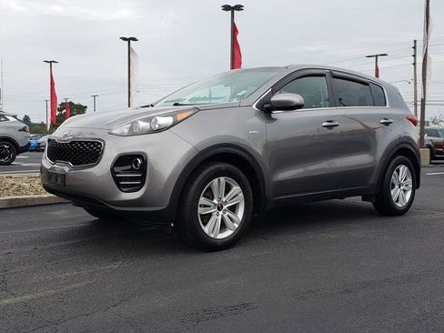 Used 2018 Kia Sportage LX AWD/4WD image 8