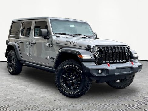 Used 2020 Jeep Wrangler Unlimited Sport AWD/4WD image 3