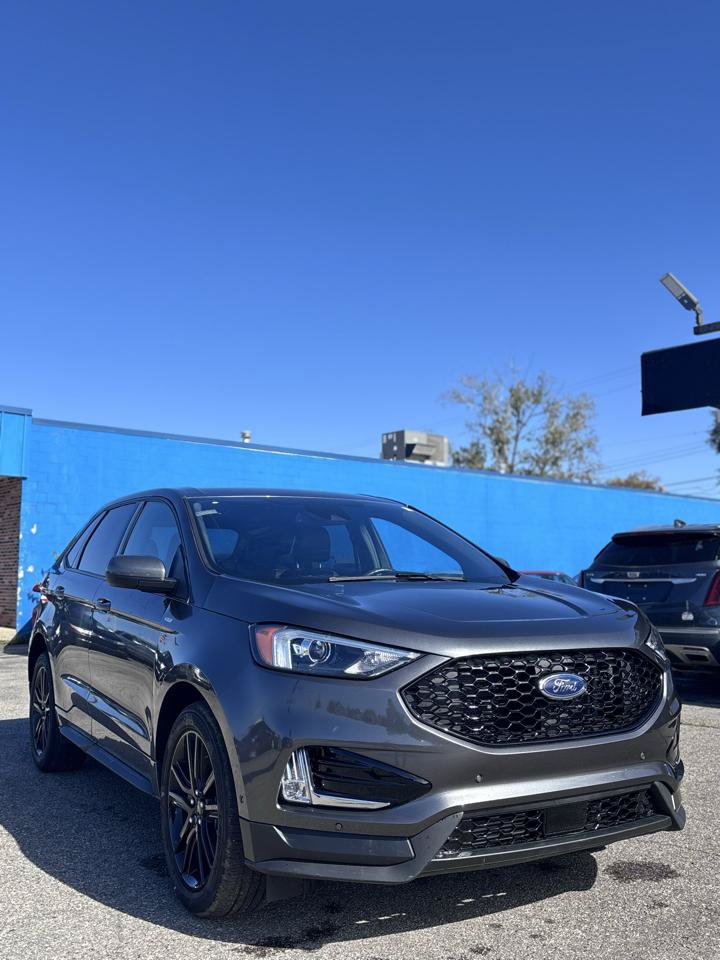 Used 2024 Ford Edge ST-Line AWD/4WD image 2