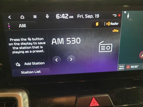 Used 2022 Kia Sorento LX image 25