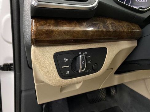 Used 2018 Audi Q5 2.0T Premium Plus w/ Premium Plus Package image 13