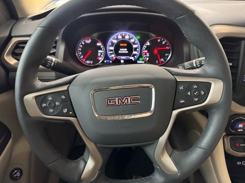 Used 2023 GMC Acadia Denali w/ Denali Technology Package image 29