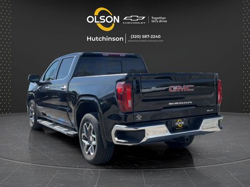Used 2026 GMC Sierra 1500 SLT RWD image 10