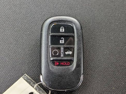 Used 2025 Honda Civic Sport image 29