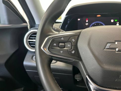 Used 2025 Chevrolet Trax ACTIV w/ Driver Confidence Package FWD image 6