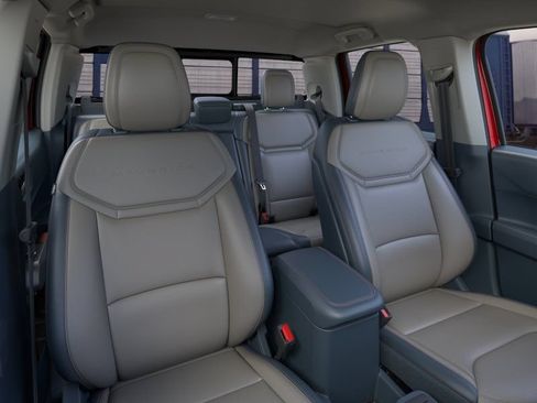 New 2026 Ford Maverick Lariat AWD/4WD image 13