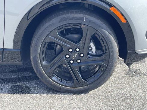 New 2026 Chevrolet Equinox EV RS image 9