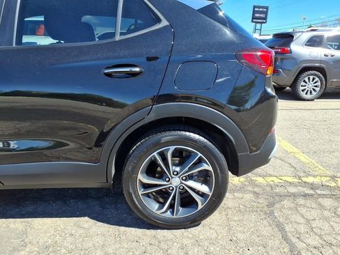 Certified 2023 Buick Encore GX Select FWD image 22