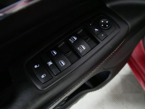 Used 2015 Jeep Grand Cherokee Overland w/ Advanced Technology Group image 16