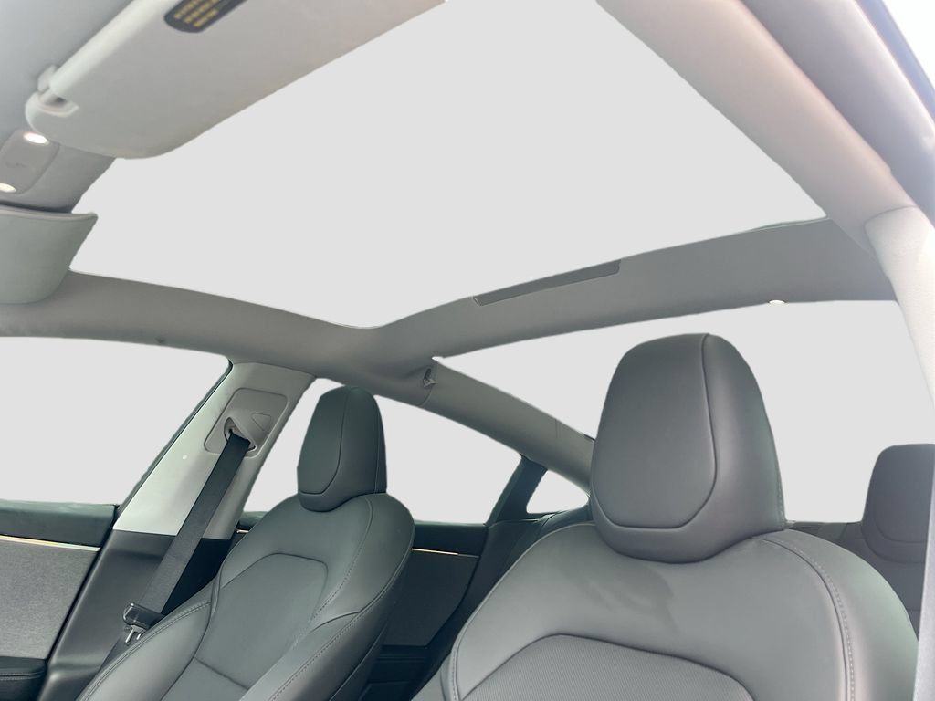 Used 2025 Tesla Model 3 Long Range AWD/4WD image 21