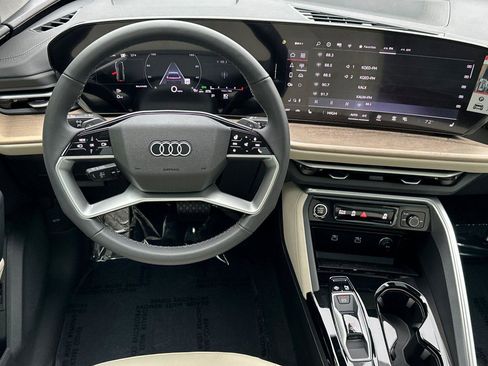 New 2025 Audi Q5 Premium image 13