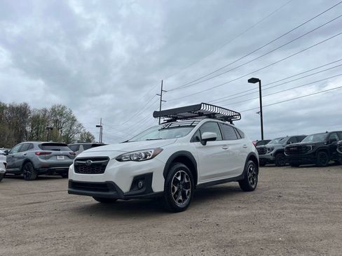 Used 2019 Subaru Crosstrek 2.0i Premium AWD/4WD image 2