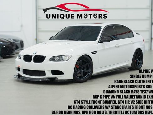 Used 2011 BMW M3 image 1