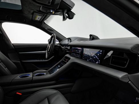 Used 2023 Porsche Taycan Turbo S w/ Premium Package image 42