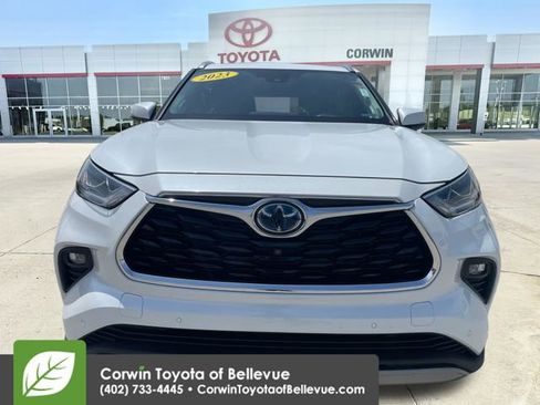 Used 2023 Toyota Highlander Platinum AWD/4WD image 8