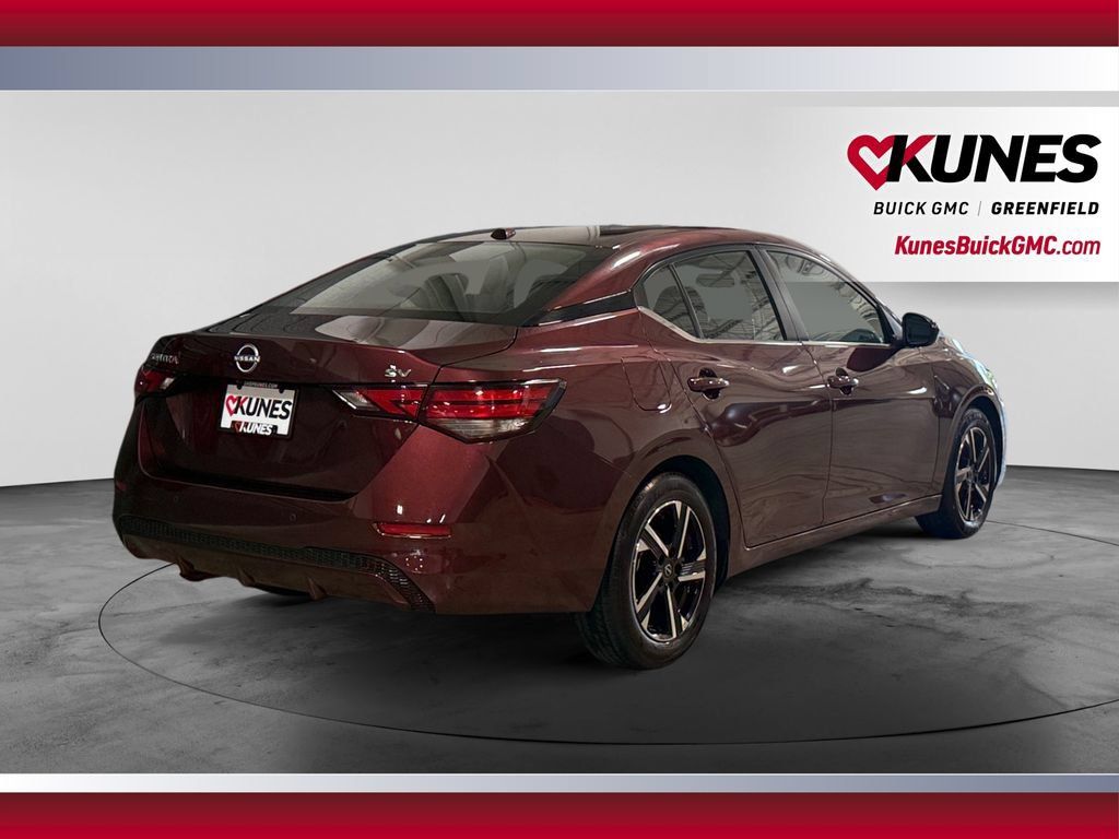 Used 2024 Nissan Sentra SV FWD image 6