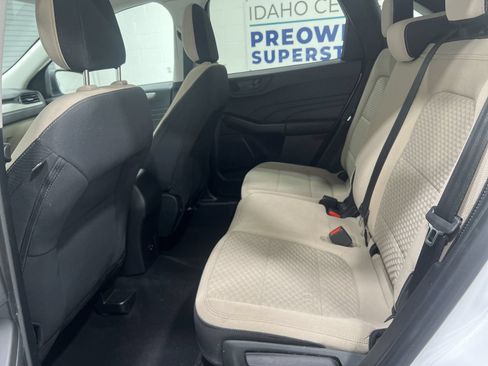 Used 2022 Ford Escape SE AWD/4WD image 21