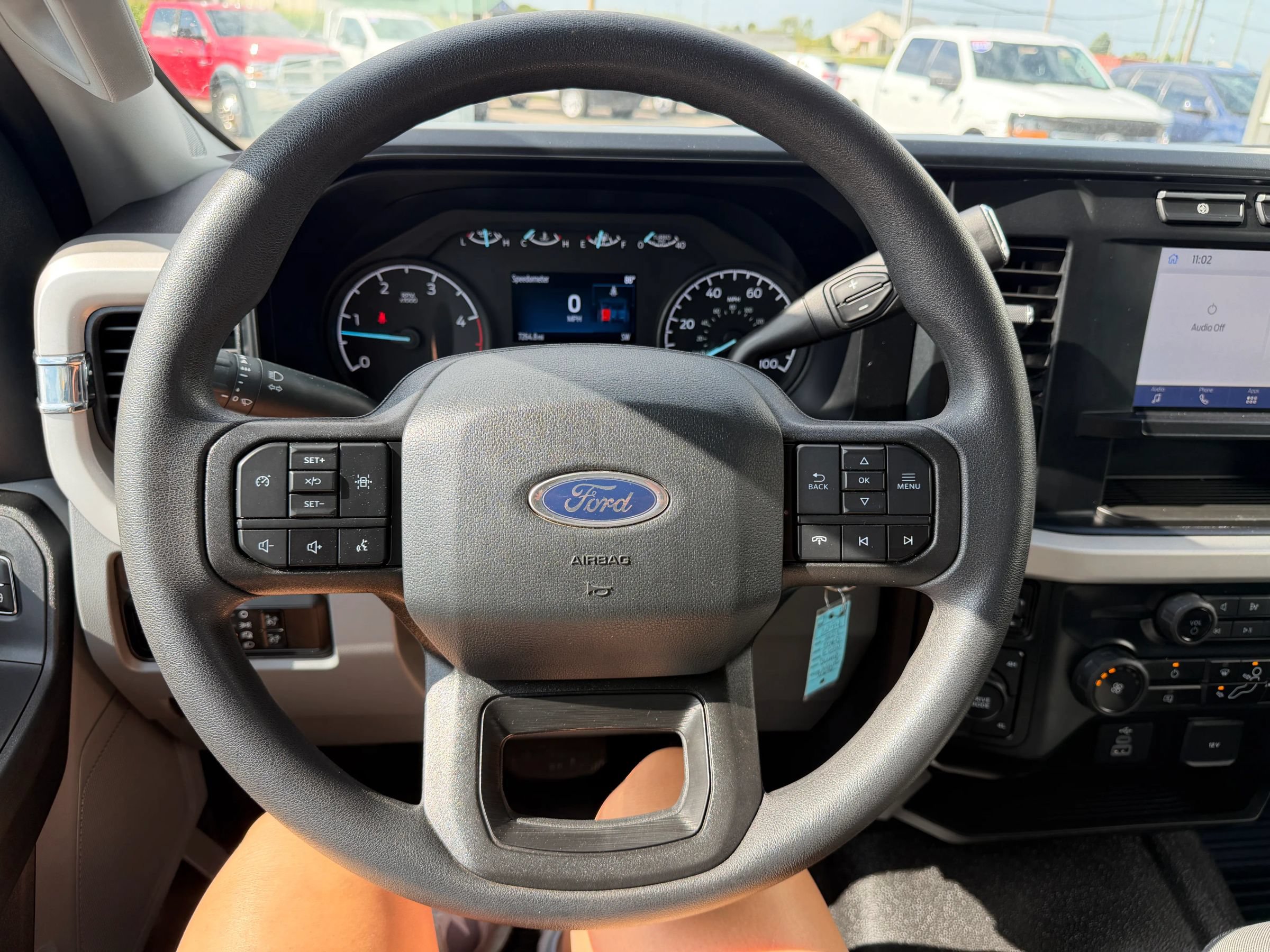 Used 2024 Ford F550 4x4 Regular Cab Super Duty image 23