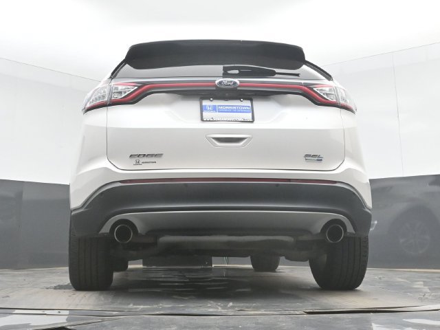 Used 2017 Ford Edge SEL w/ Equipment Group 201A AWD/4WD image 45