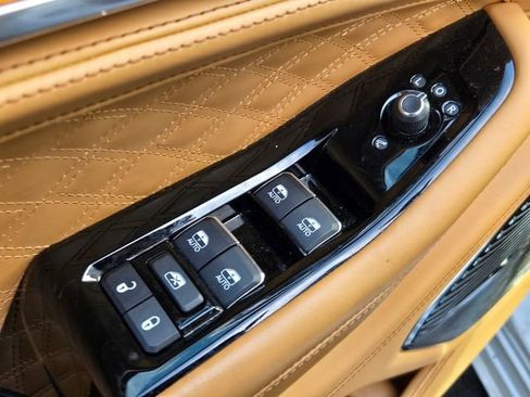 Used 2022 Jeep Grand Cherokee Summit image 7