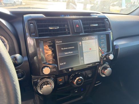 Used 2021 Toyota 4Runner Venture w/ Moonroof Package image 25