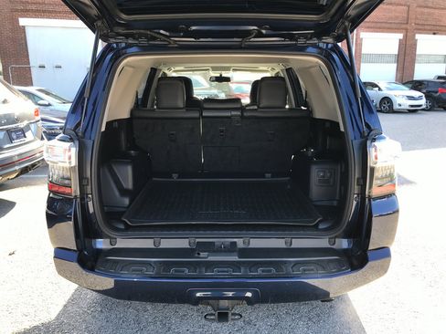 Certified 2019 Toyota 4Runner SR5 Premium image 27