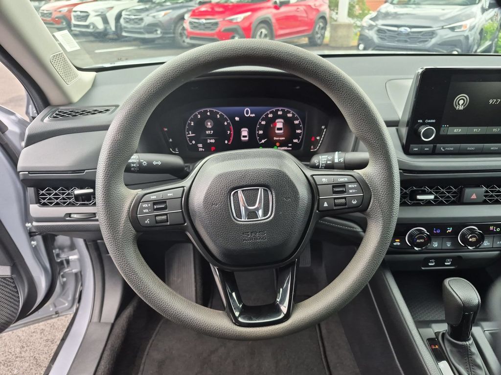 Used 2025 Honda Accord SE image 22