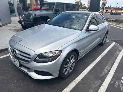 Used 2015 Mercedes-Benz C 300 4MATIC Sedan image 3
