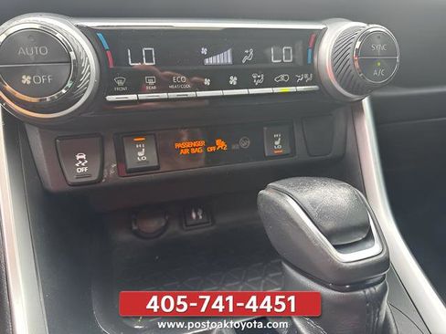 Used 2019 Toyota RAV4 XSE AWD/4WD image 28