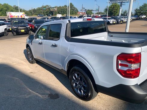 Used 2025 Ford Maverick XLT w/ Equipment Group 302A image 8