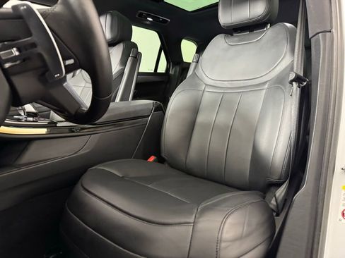 Used 2023 Land Rover Range Rover Sport SE AWD/4WD image 15