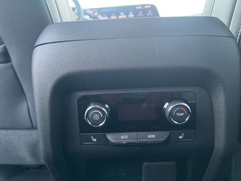 New 2026 Chevrolet Traverse High Country image 25