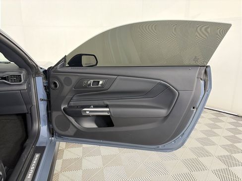 Certified 2025 Ford Mustang GT Premium image 28